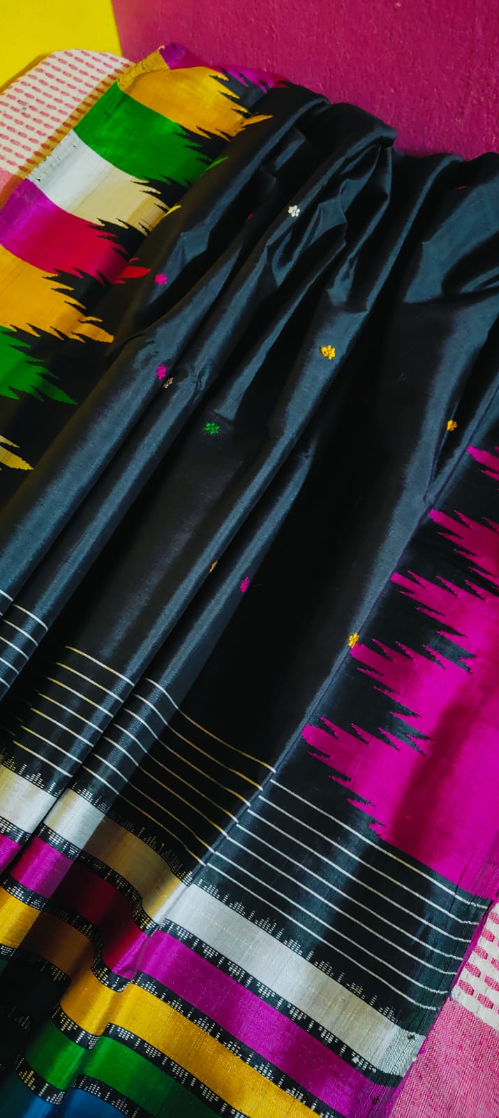 Bestseller Multicolour Phodakumbha Border Berhampuri Double Pallu Pure Silk Saree