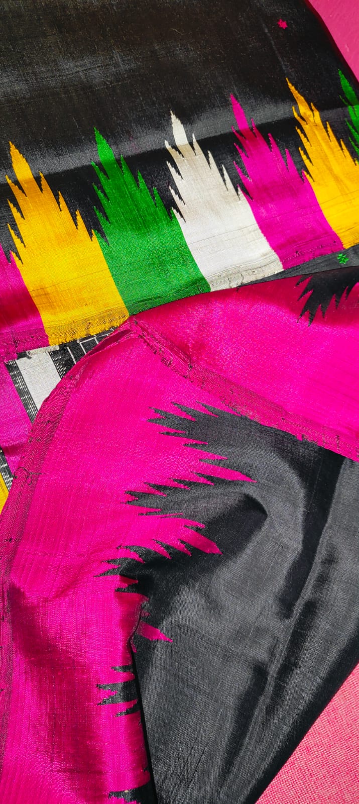 Bestseller Multicolour Phodakumbha Border Berhampuri Double Pallu Pure Silk Saree