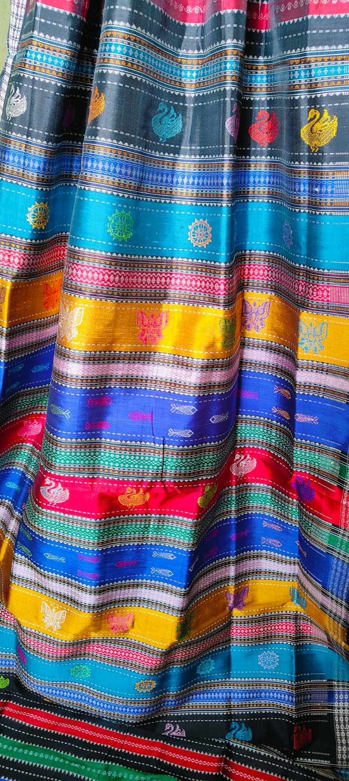 Berhampuri Double Pallu Silk Saree - Heavy Thread Work Motifs with Blouse