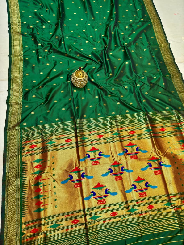 Traditional Yeola Paithani Silk Saree | All Over Kuiri Butta | Traditional Pallu | Contrast Blouse Piece