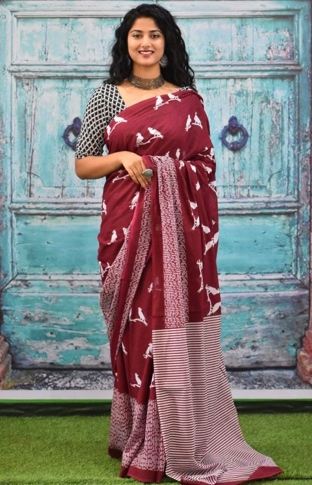 Bagru Block Print Pure Cotton Mulmul Saree Accessorised With Tassels