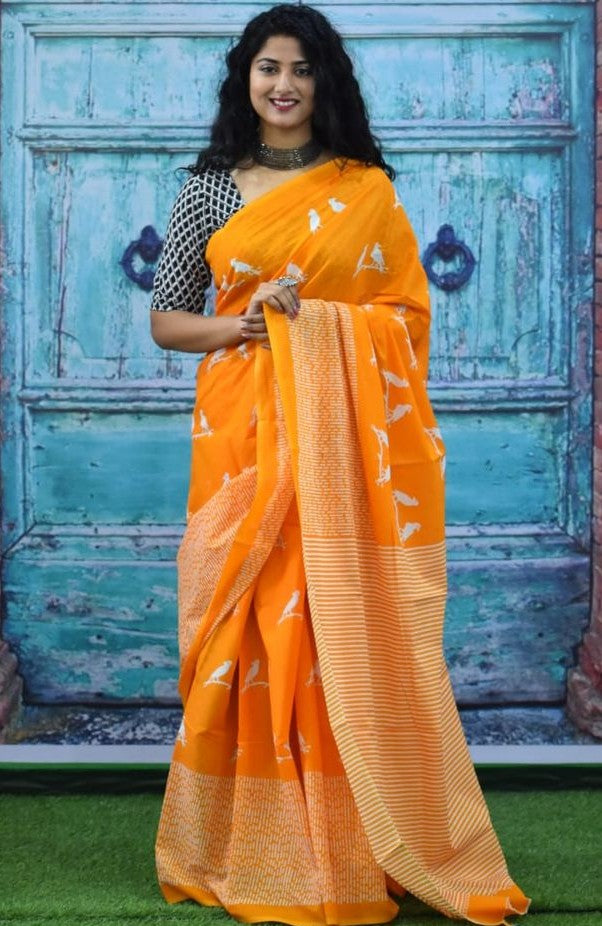 Bagru Block Print Pure Cotton Mulmul Saree Accessorised With Tassels