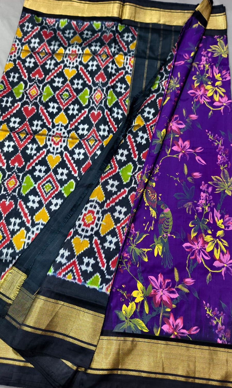 Ikkat Silk Saree with Floral Pallu & Kanchi Zari Border | Pure Pattu Handloom