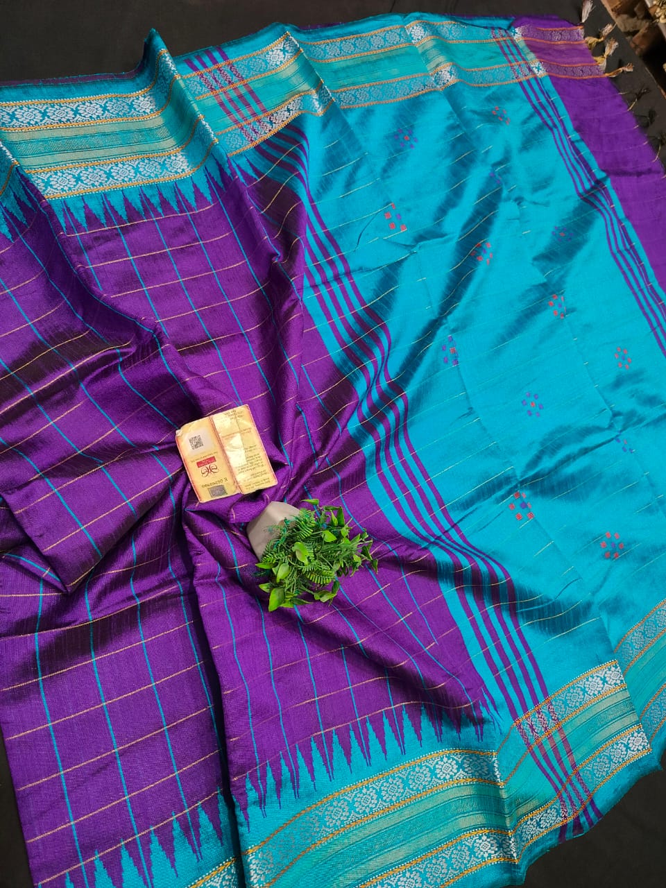 Chhattisgarh Handloom Raw Silk Saree | Check Body with Vidarbha Temple Border & Ikkat Pallu