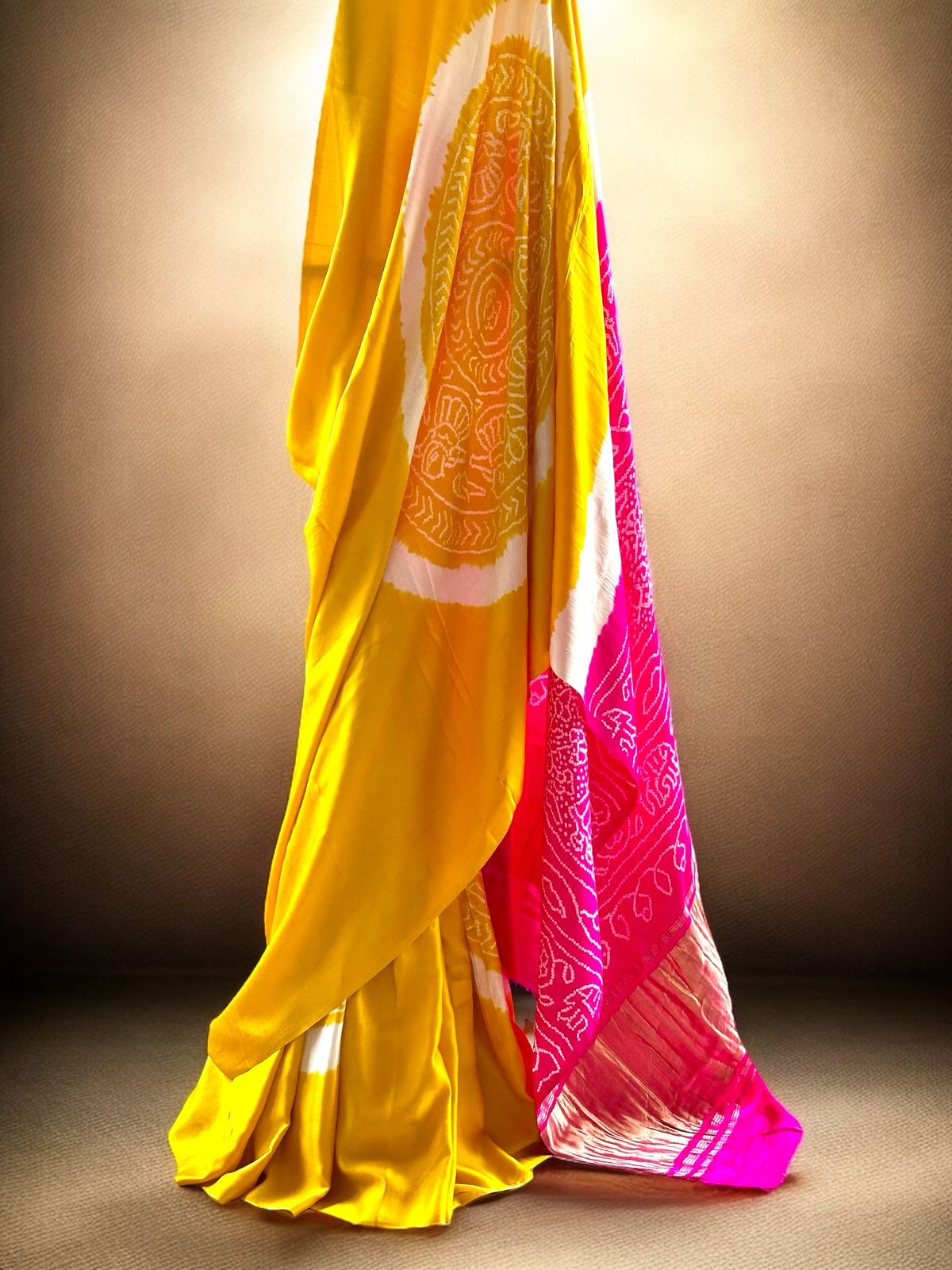 Pure Gaji Silk Rasmandal Bandhani Saree | Fine & Rai Bandhej | Zari Pallu | Authentic Gujarat Handcraft
