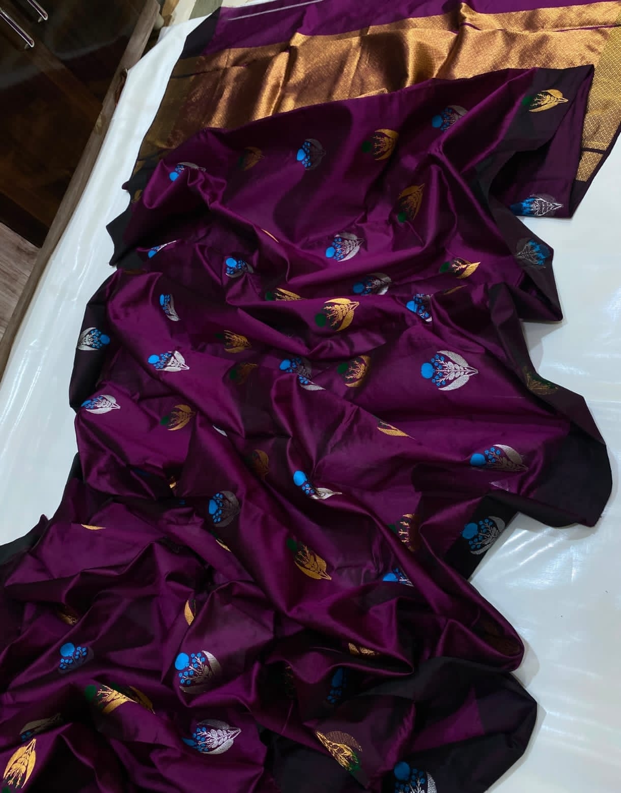 Authentic Chanderi Handloom Pattu Soft Silk Saree | Wine Purple Meenakari Buti Wedding Saree
