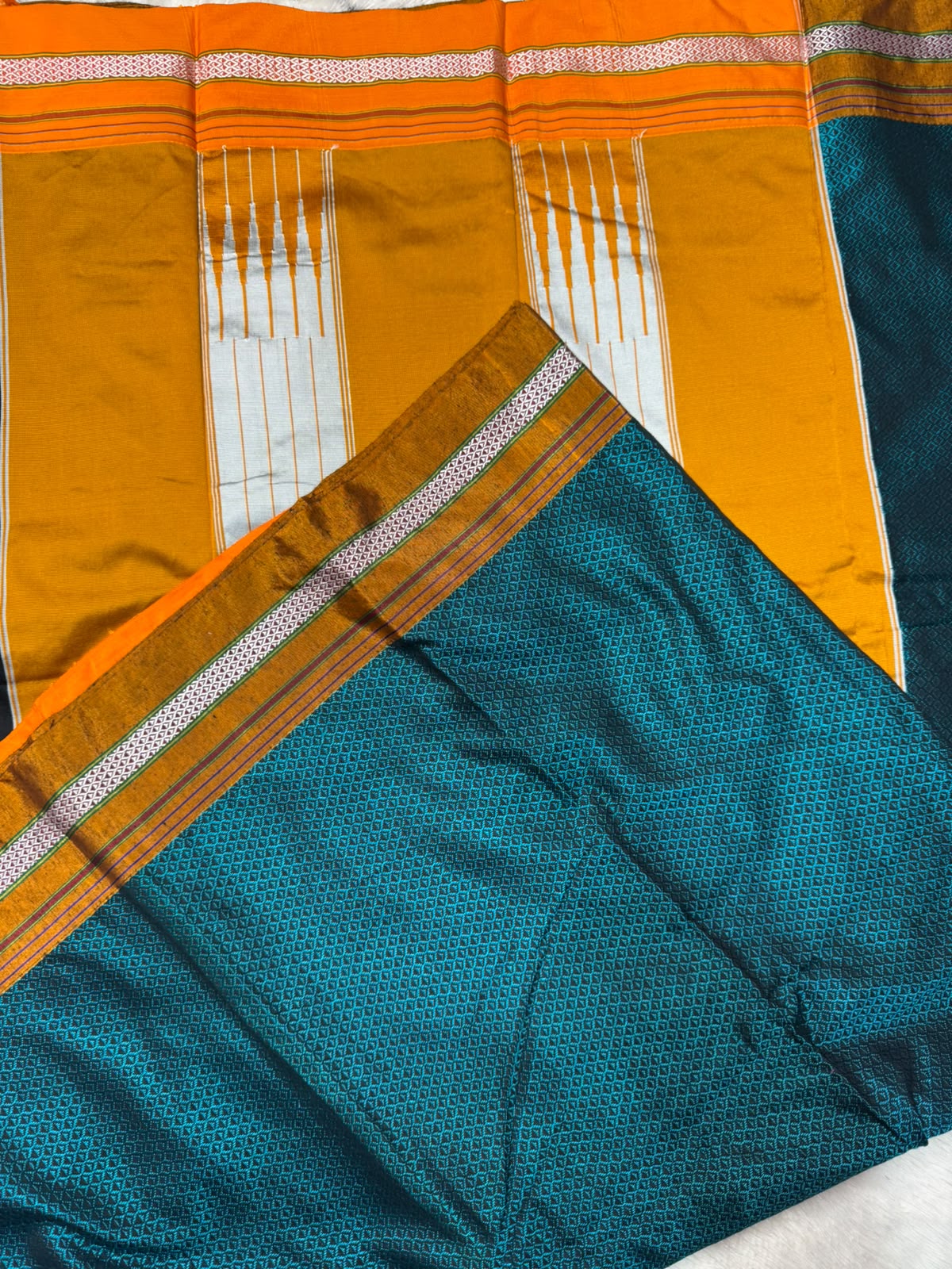 Khan Ilkal Saree | Maharashtrian Wedding & Festive Saree | 6.20m with Running Blouse Piece