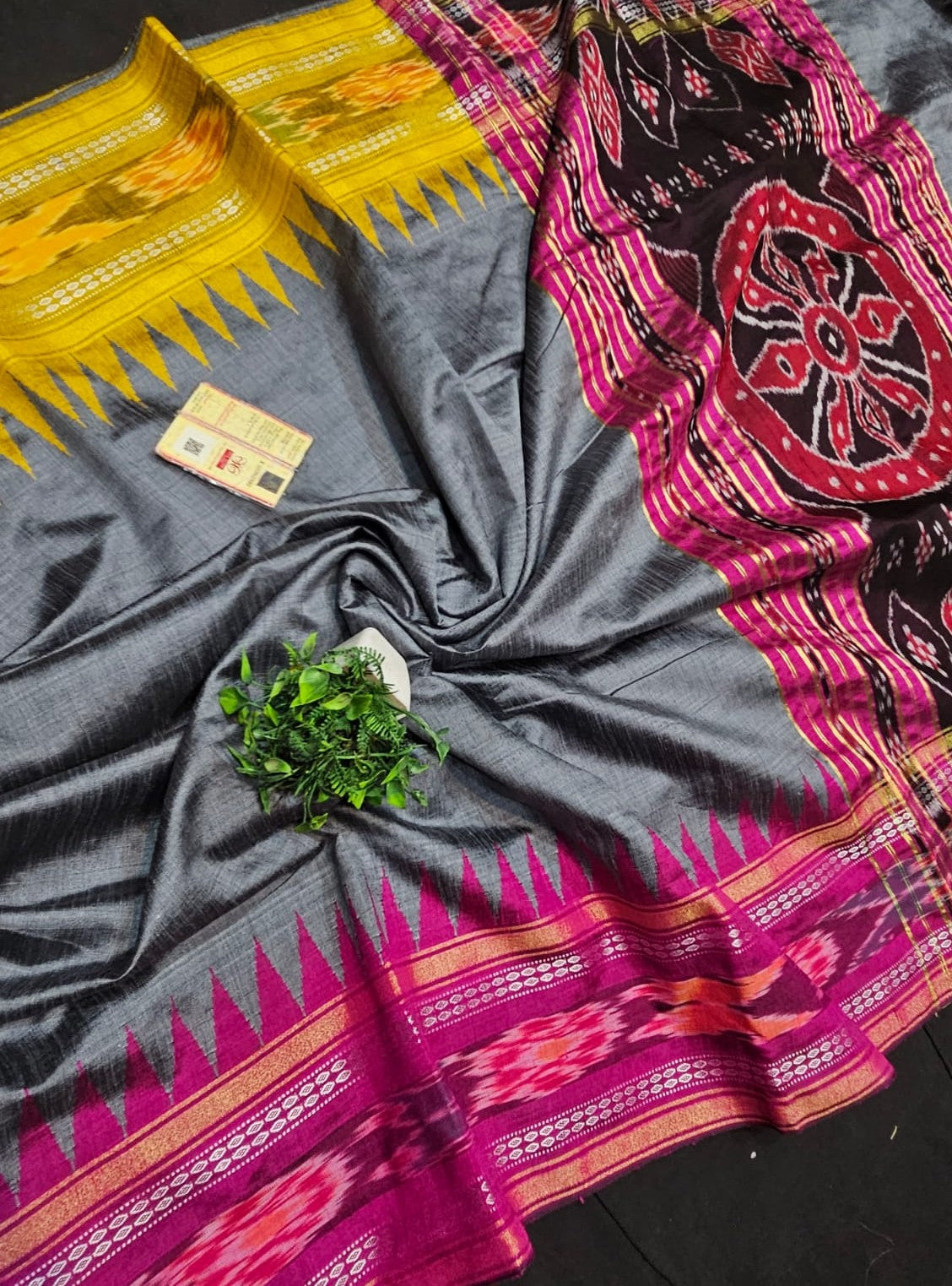 Chhattisgarh Handloom Pure Raw Silk Saree | Vidarbha Temple Border, Ikat Pallu