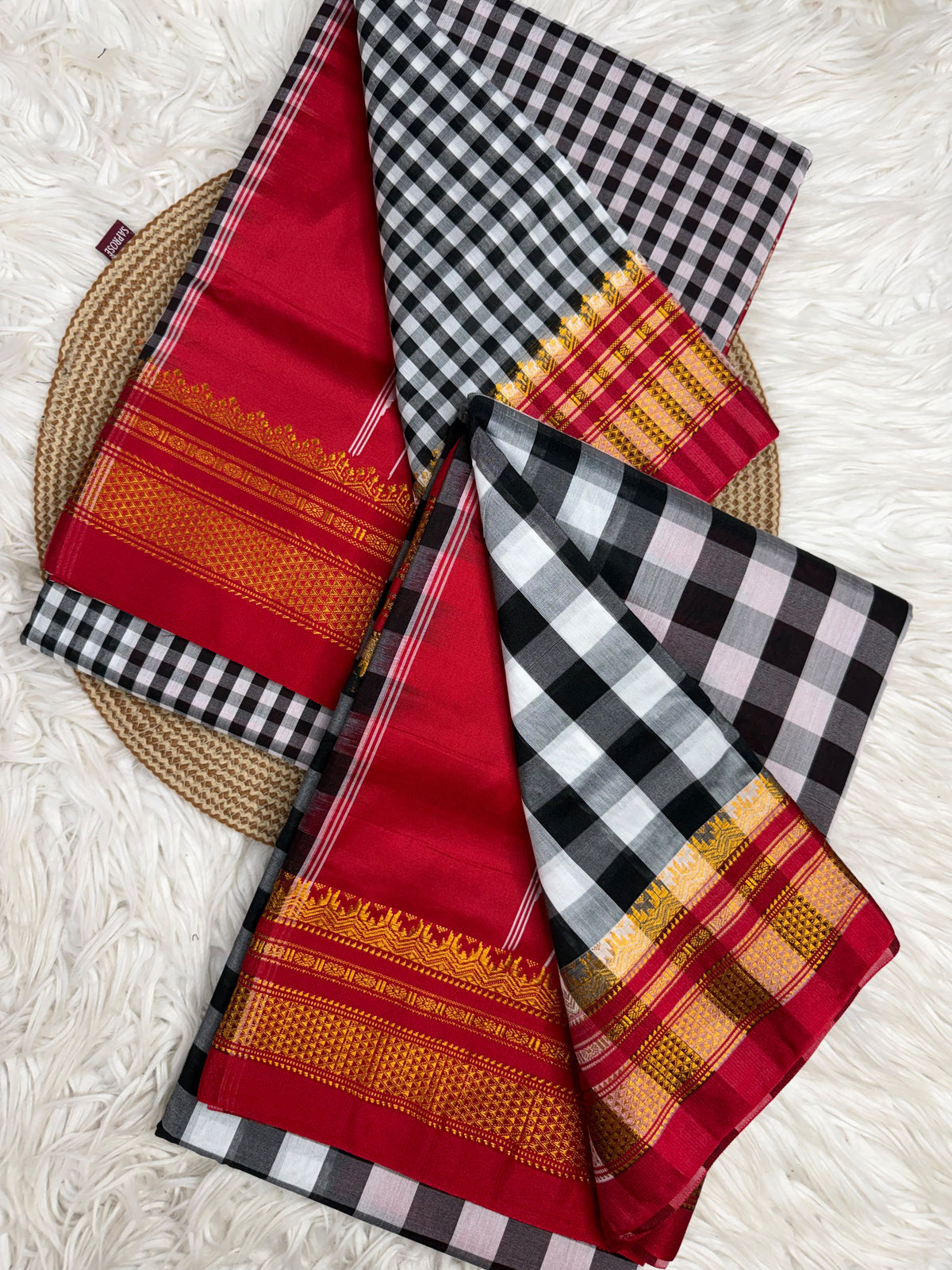Karnataka Ilkal Mercerised Cotton Silk Tum Tum Checks Saree