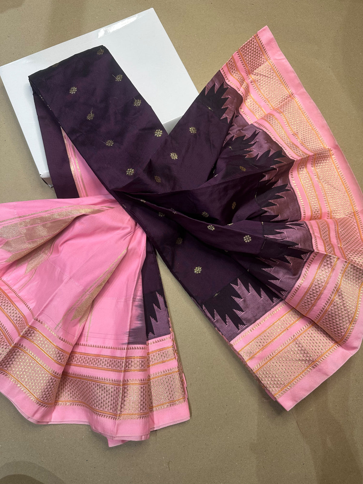 Ilkal Temple Butta Saree with Chikki Paras Border & Silk Tope Zari Pallu