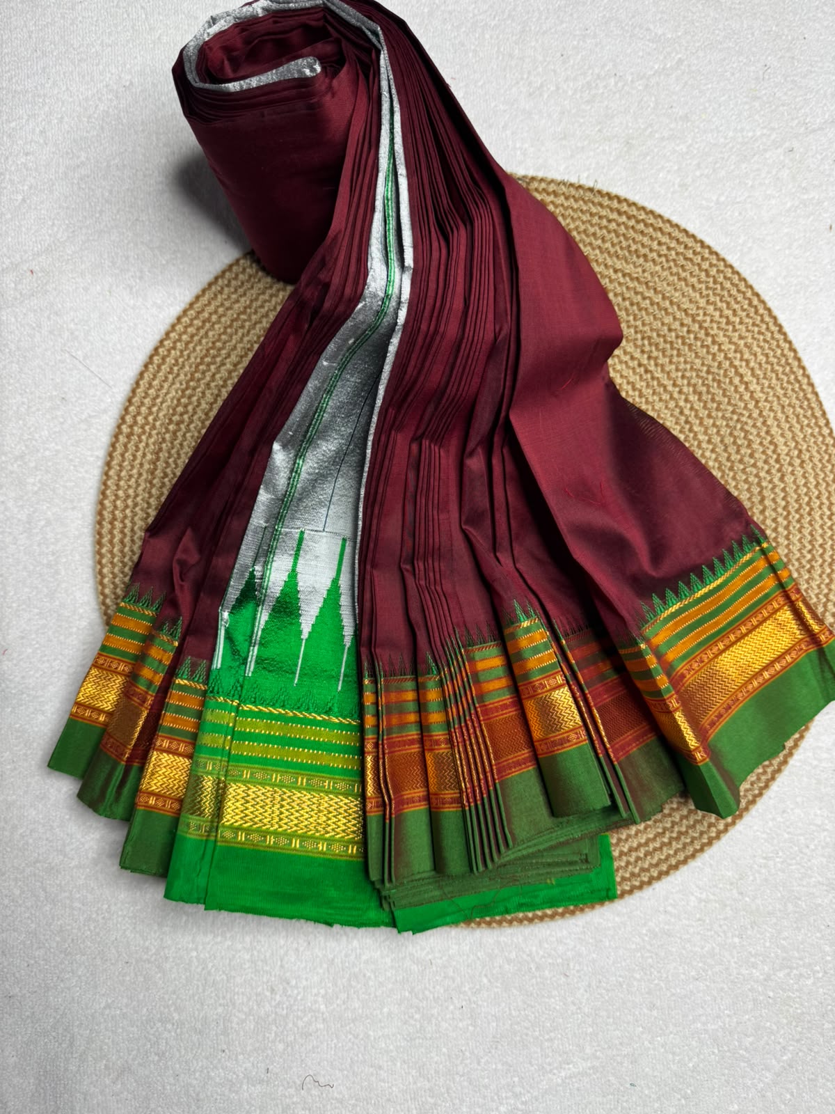 Pure Silk Handloom Ilkal Saree with Small Kaddi Checks and Temple Border