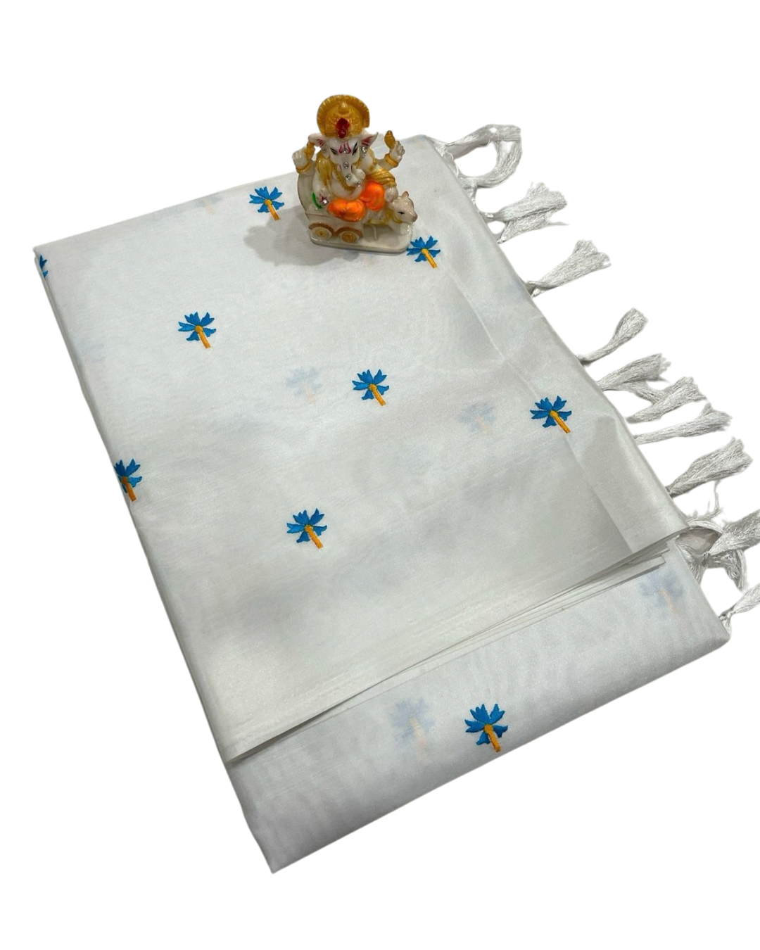 Premium Malai Silk Saree with Prajakta Phool Embroidery Work