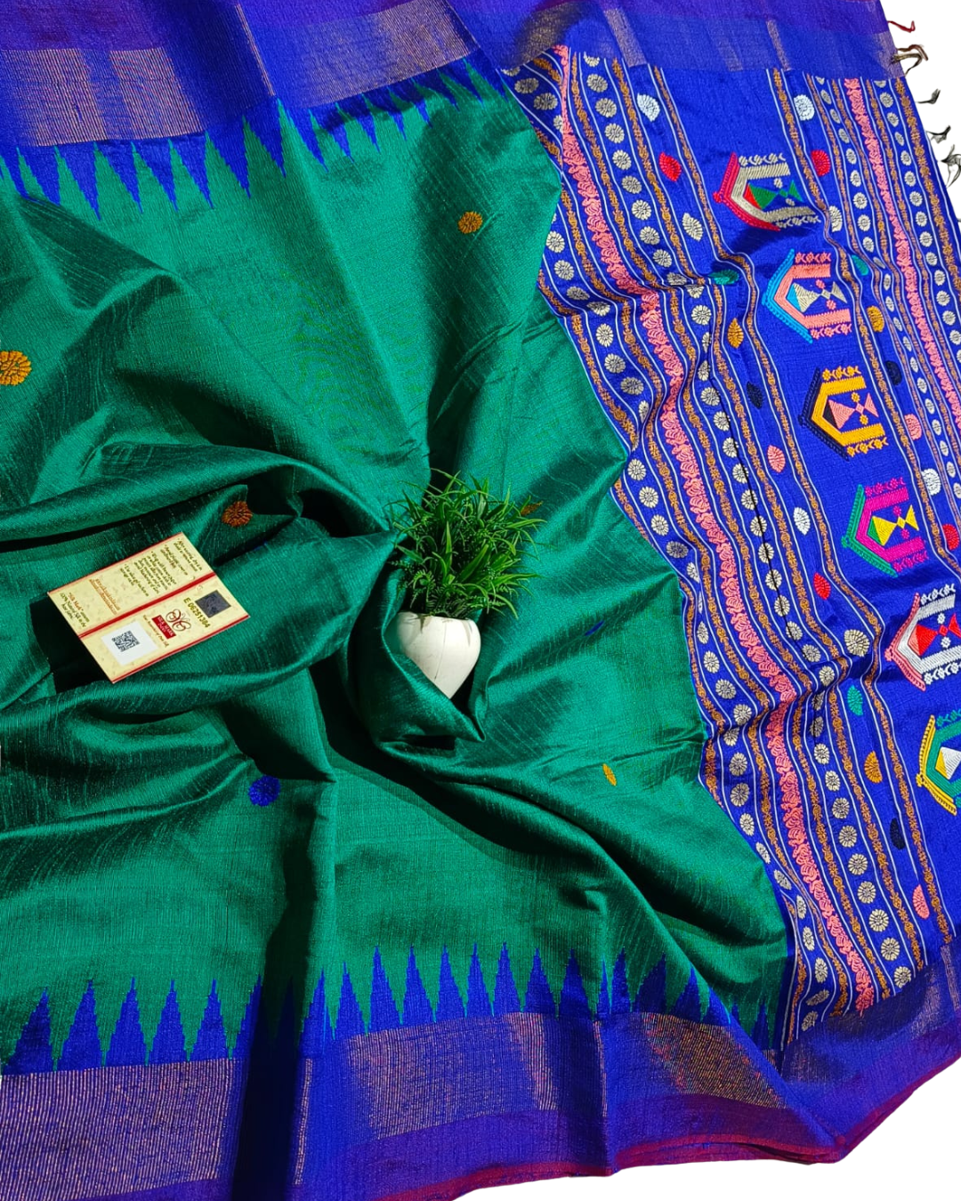 Chhattisgarh Handloom Pure Raw Silk Saree | Dolabedi Pallu | Temple Border | Dark Green