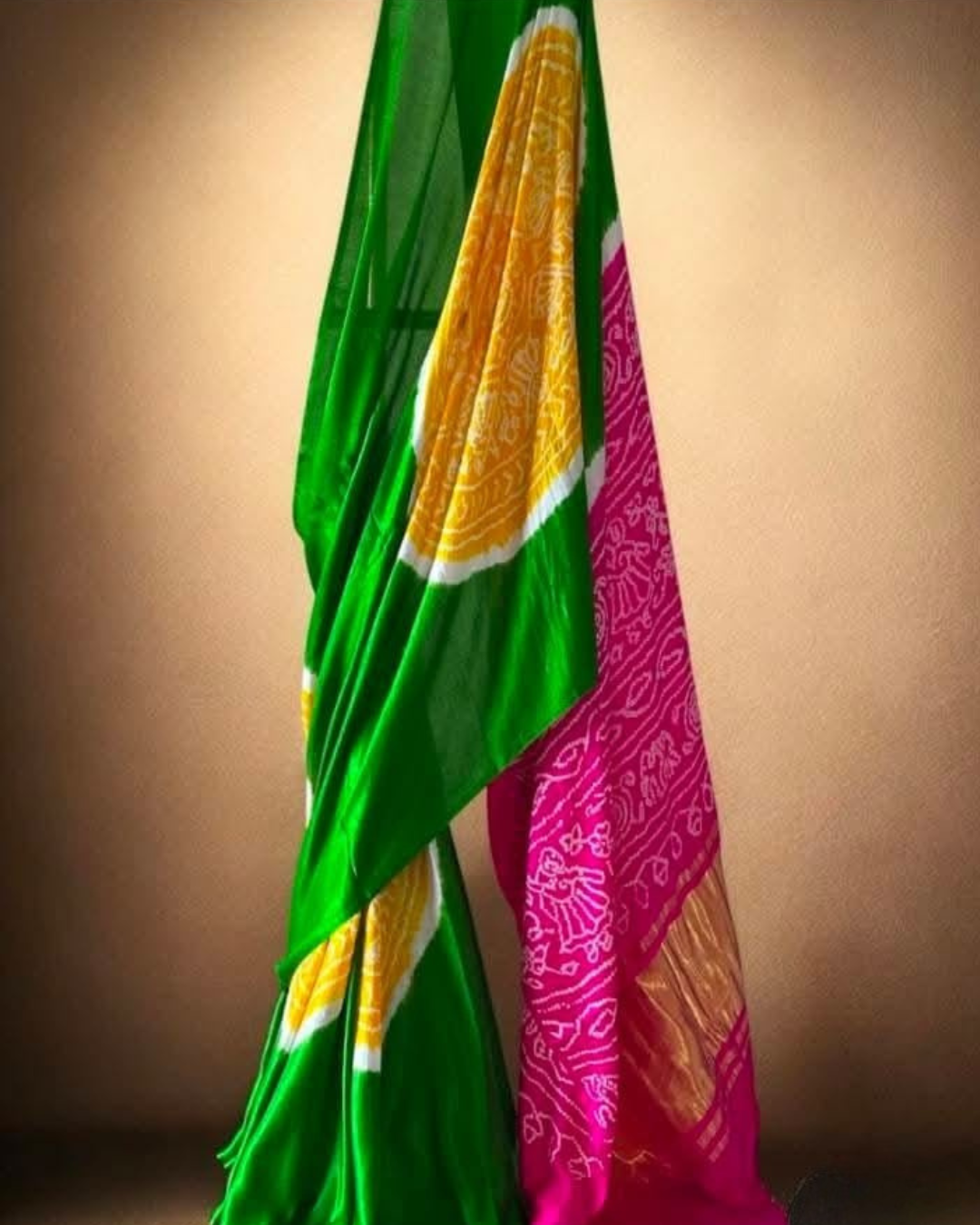Pure Gaji Silk Rasmandal Bandhani Saree | Fine & Rai Bandhej | Zari Pallu | Authentic Gujarat Handcraft