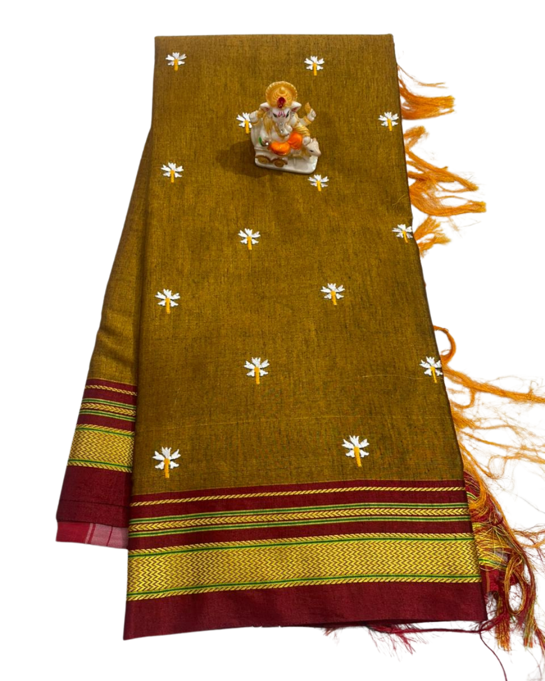 Prajakta Phool Work Ilkal Saree – Pure Ilkal Art Silk with Kasuti Lining Pallu & Rich Border