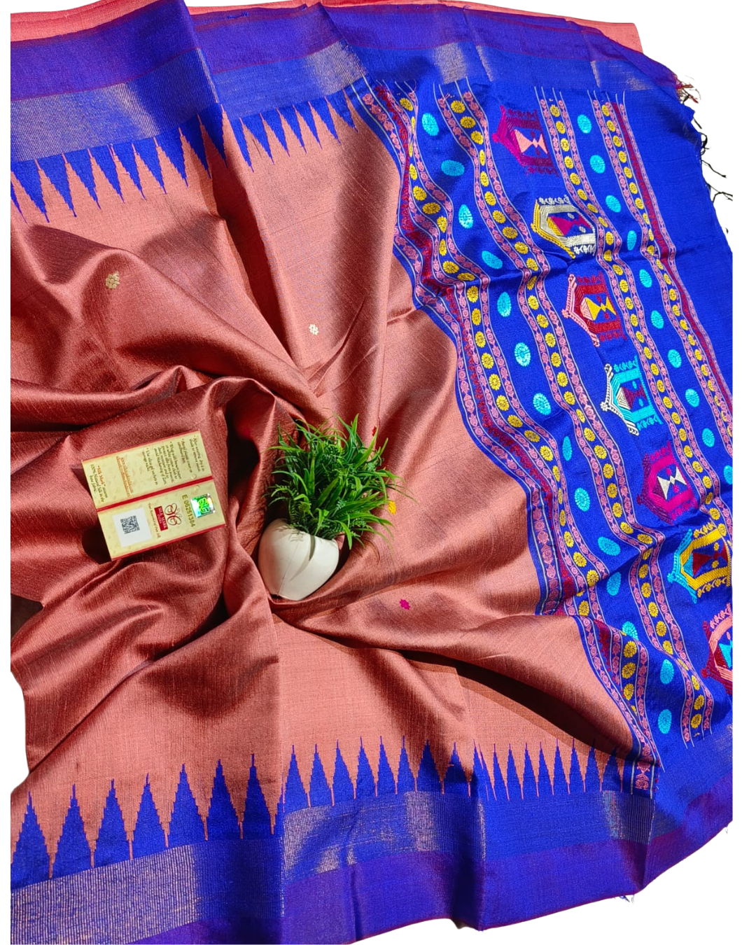 Chhattisgarh Handloom Pure Raw Silk Saree | Dolabedi Pallu | Temple Border | Contrast Blouse