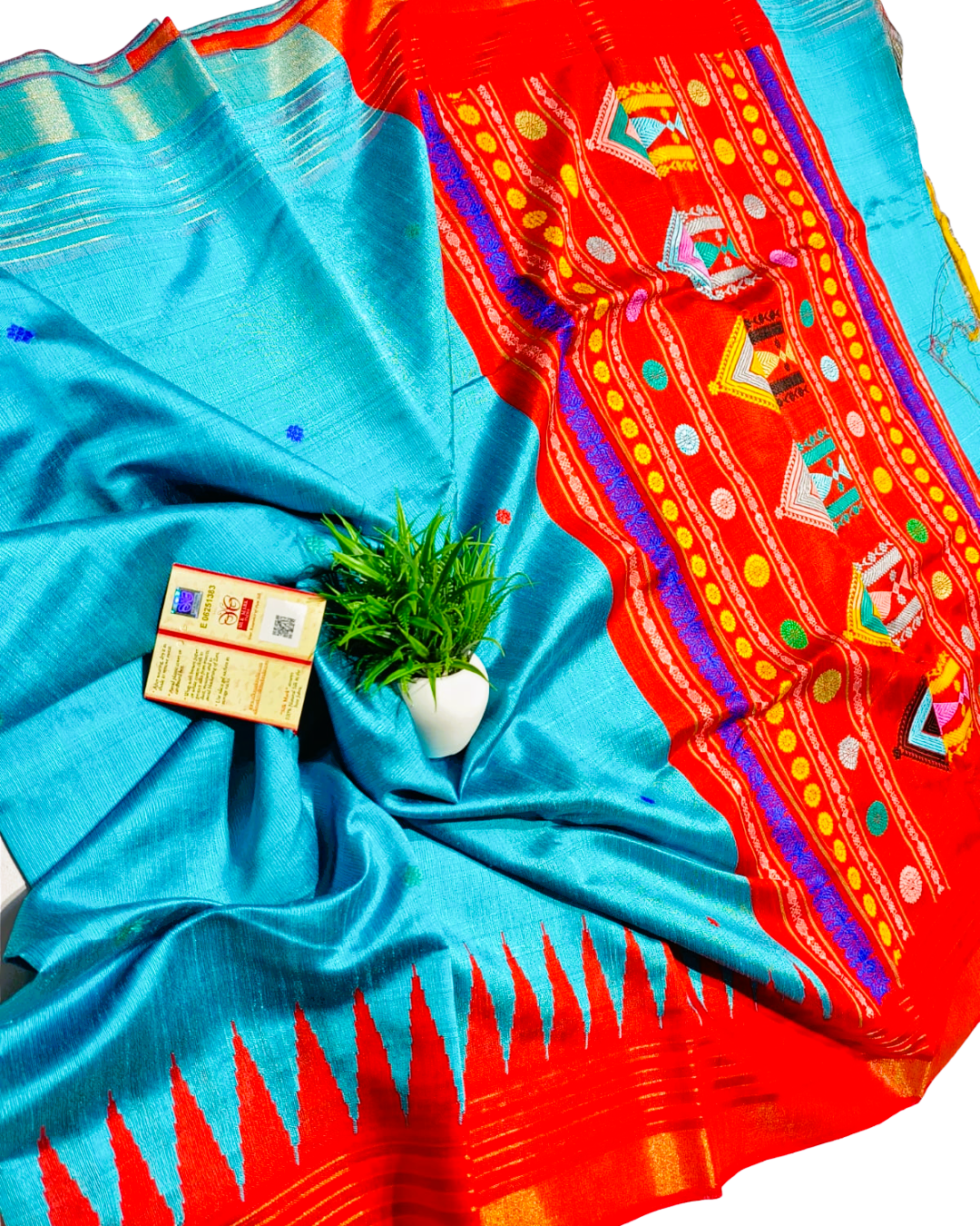 Gorgeous Aqua Blue Pure Raw Silk Chhattisgarh Handloom Dolabedi Pallu Saree