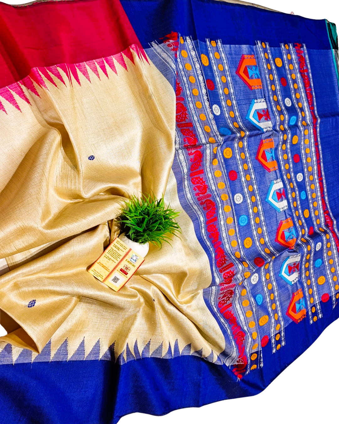 Chhattisgarh Handloom Pure Tussar Dolabedi Pallu Saree