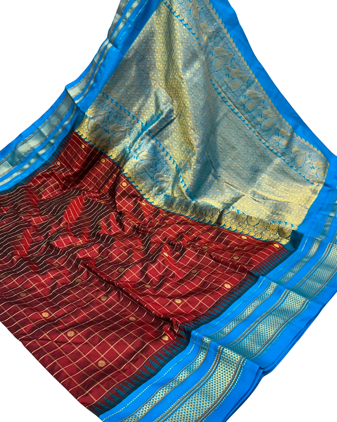 Pure Silk Checks Ilkal Saree | Contrast Blouse & Traditional Weaving