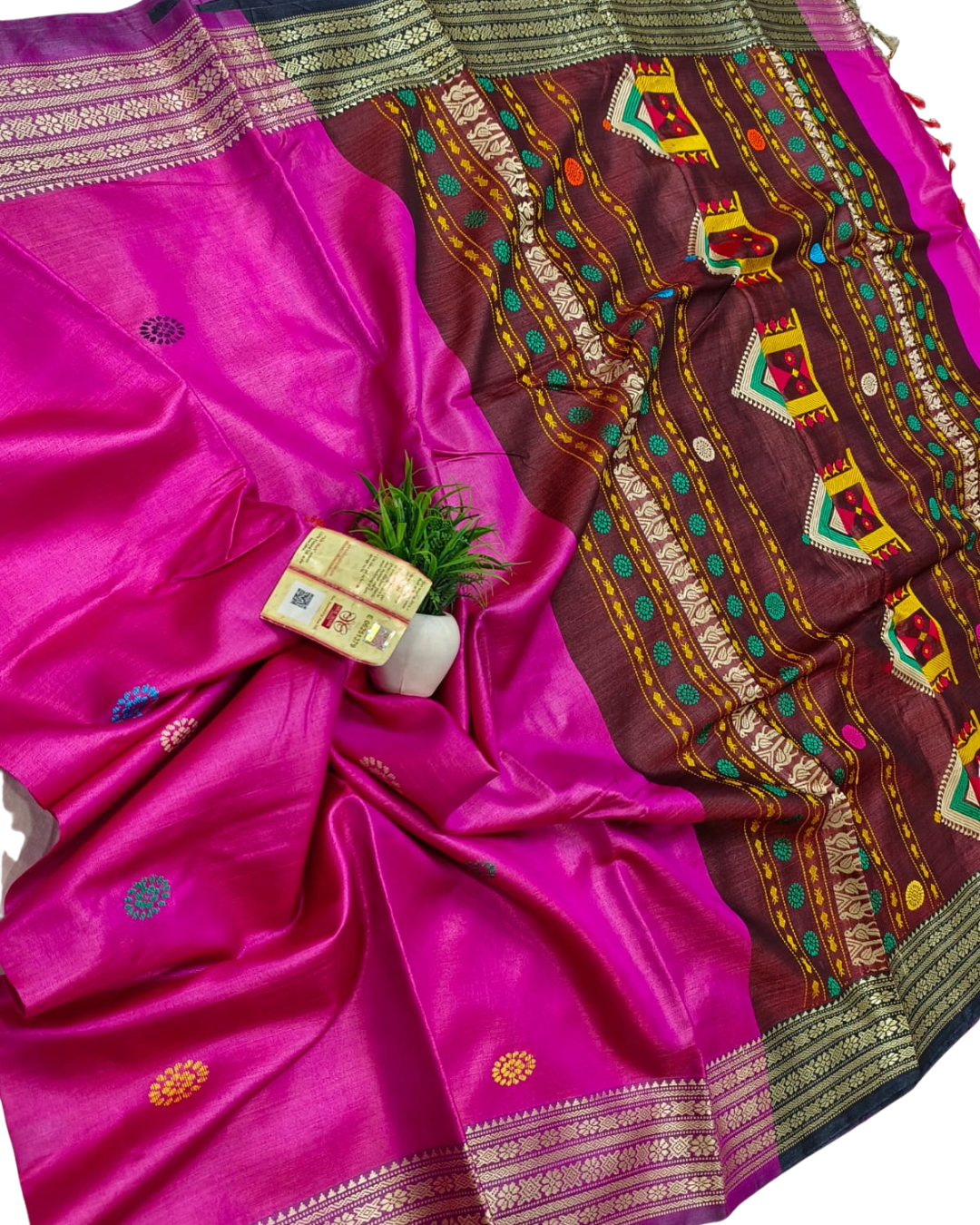 Chhattisgarh Pure Tussar Handloom Saree with Vidarbha Border & Dolabedi Pallu