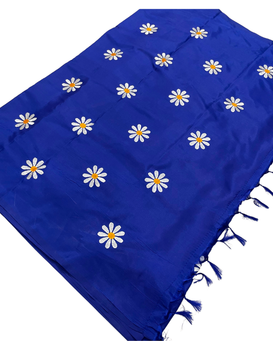 Malai Silk Saree with Sunflower Embroidery & Tassel Pallu