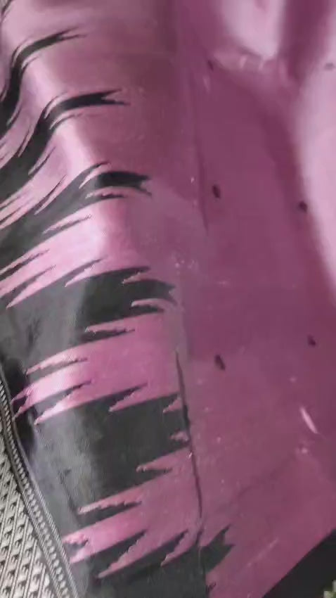 Stunning Mauve Color Authentic Handloom Barampuri Patta Silk Saree