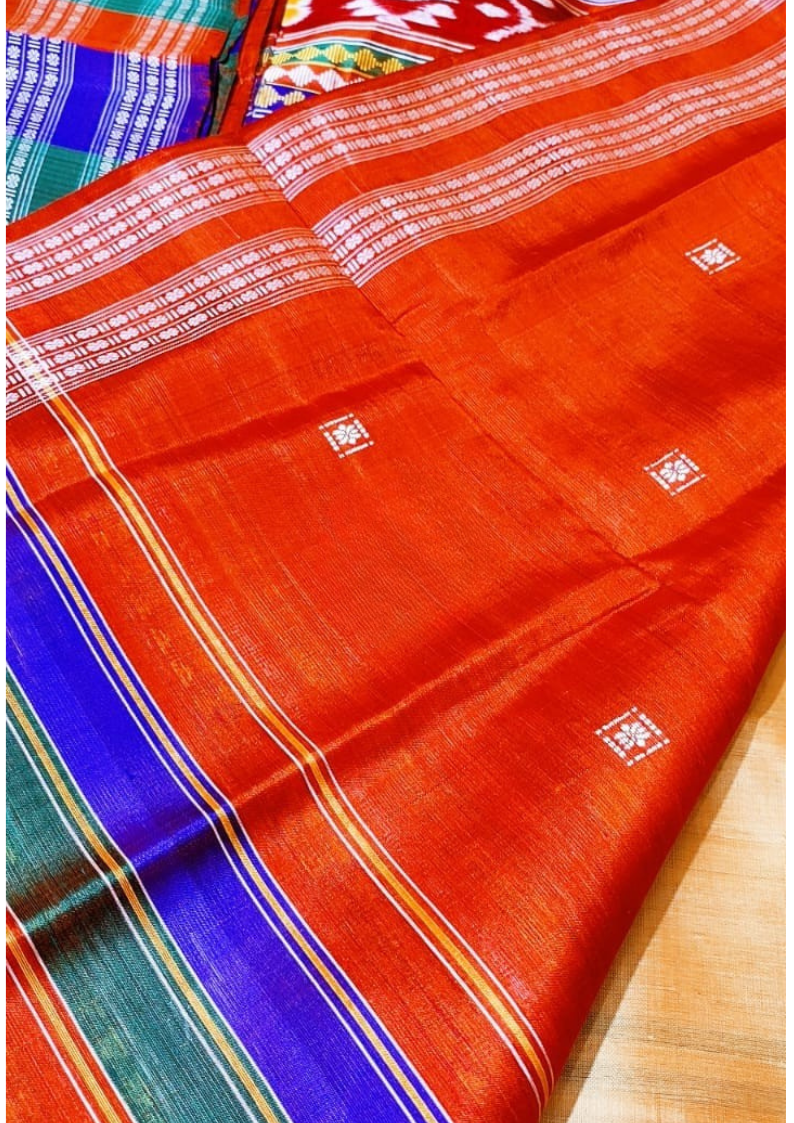 Handwoven Berhampuri Double Pallu Silk Saree – Pastel Peach with Multicolour Phoda Kumbha Border