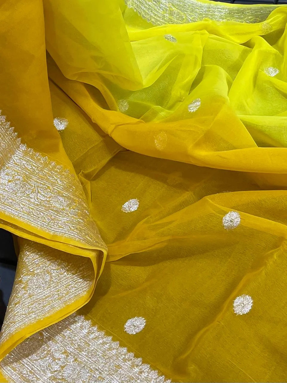 Authentic Banarasi Khaddi Georgette Handloom Saree | Silver Zari Butta